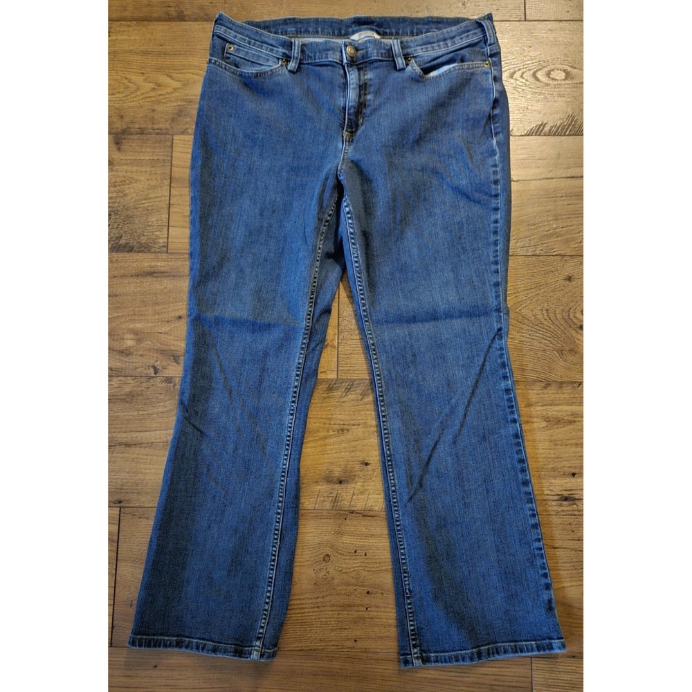 Duluth Trading Co Women's Bootcut Jeans Size 14x33‎ (34x27.5)